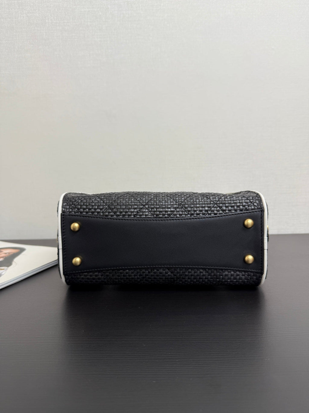 Chanel 2026 Hobo Bag 22cm Black in Straw Weaving