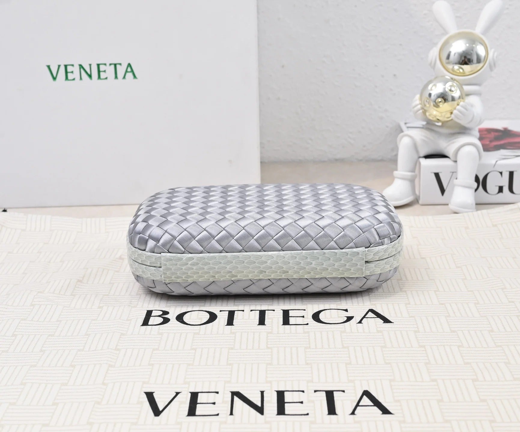 Bottega Veneta 2026 Knot Clutch 20cm Silver Gold Woven Leather