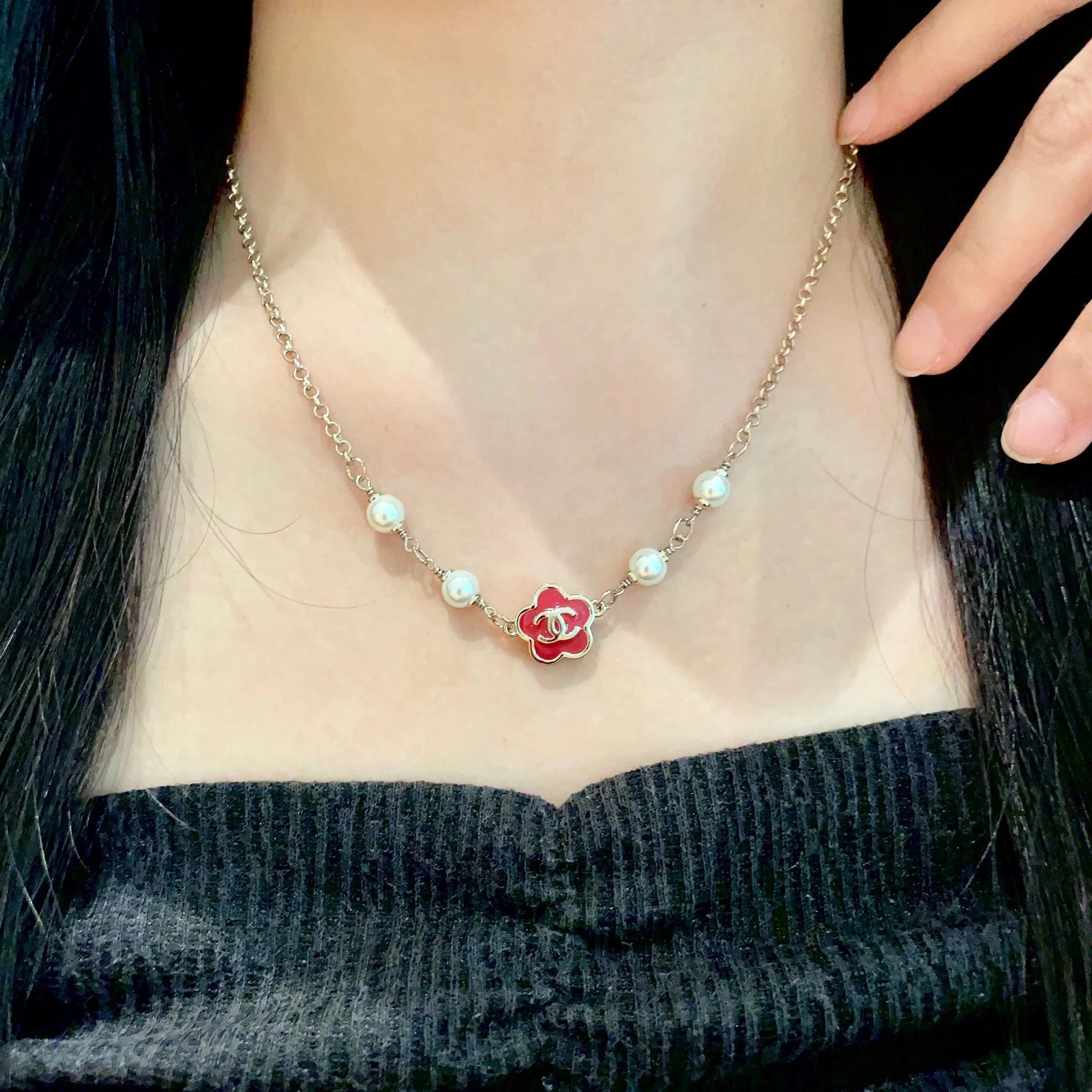 CC Flower    Red Pearl Gold Necklaces