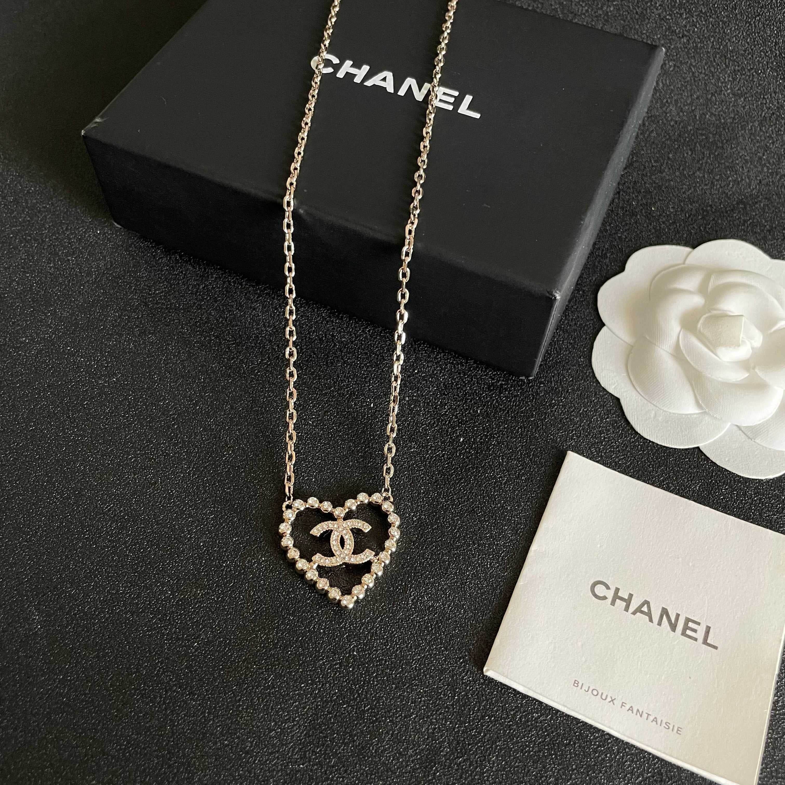CC    Heart Double C Diamond Gold Necklaces