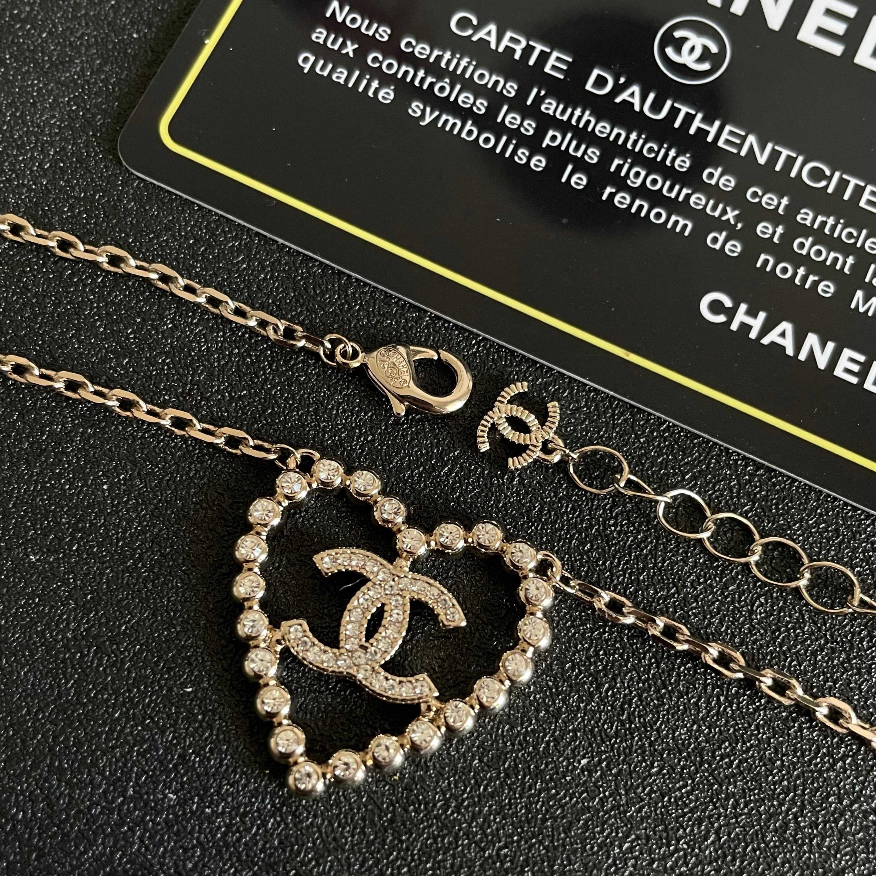 CC    Heart Double C Diamond Gold Necklaces