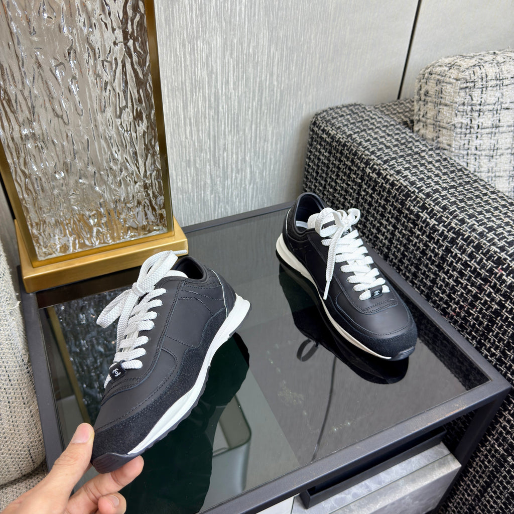 Chanel 2025 Sneaker Black Cowhite & Suede 507457