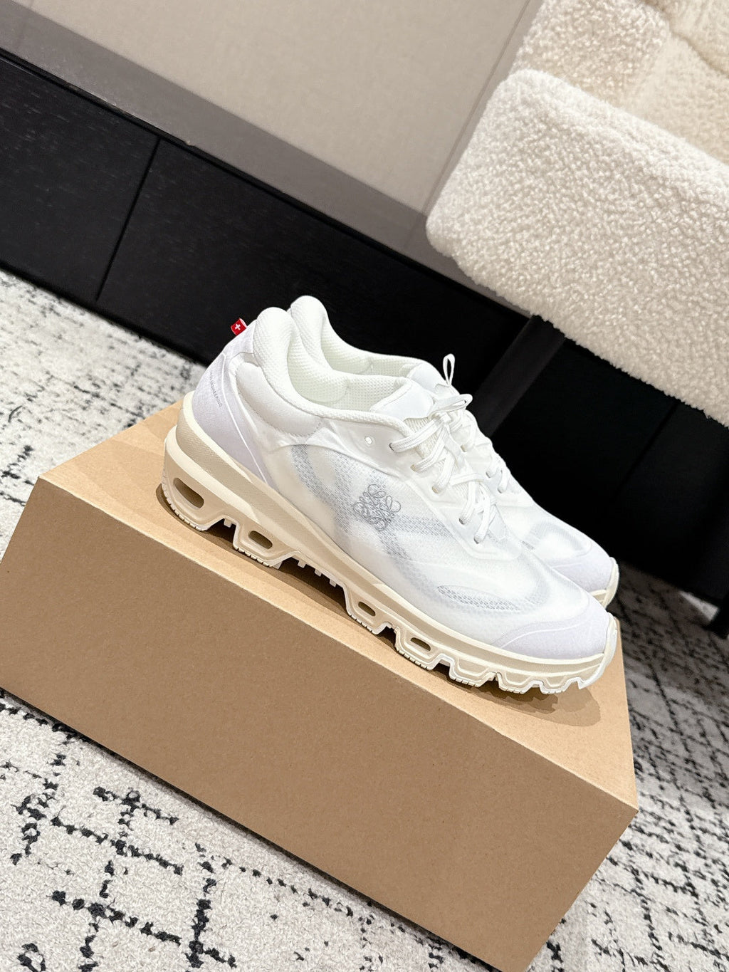 Loewe Ballet Runner 2.0 Sneaker White Mesh 500515