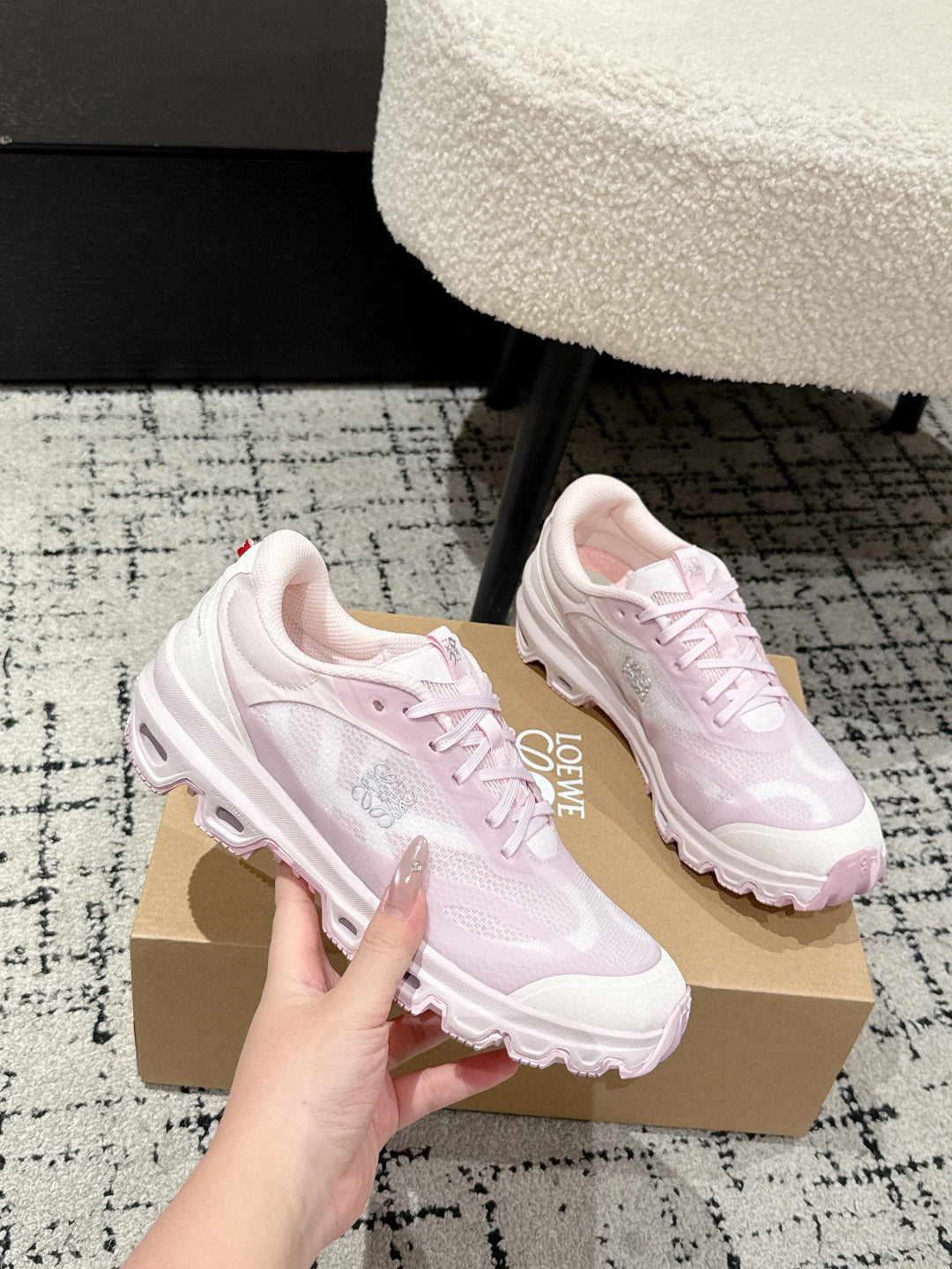 Loewe Ballet Runner 2.0 Sneaker Pink Mesh 500516
