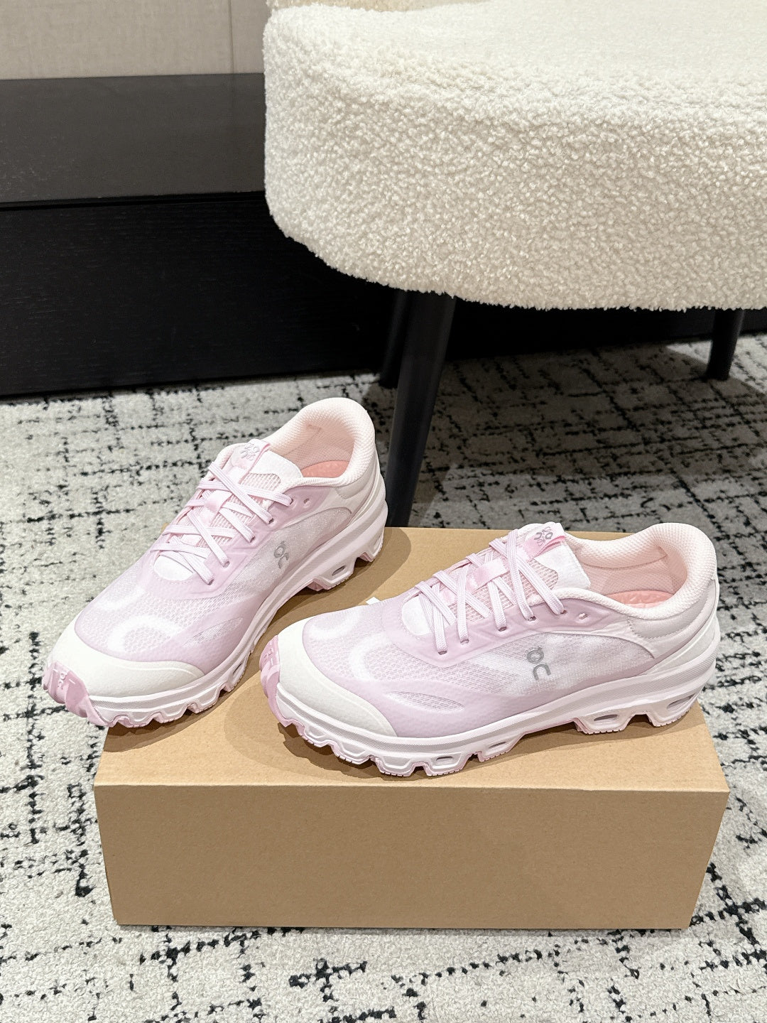 Loewe Ballet Runner 2.0 Sneaker Pink Mesh 500516