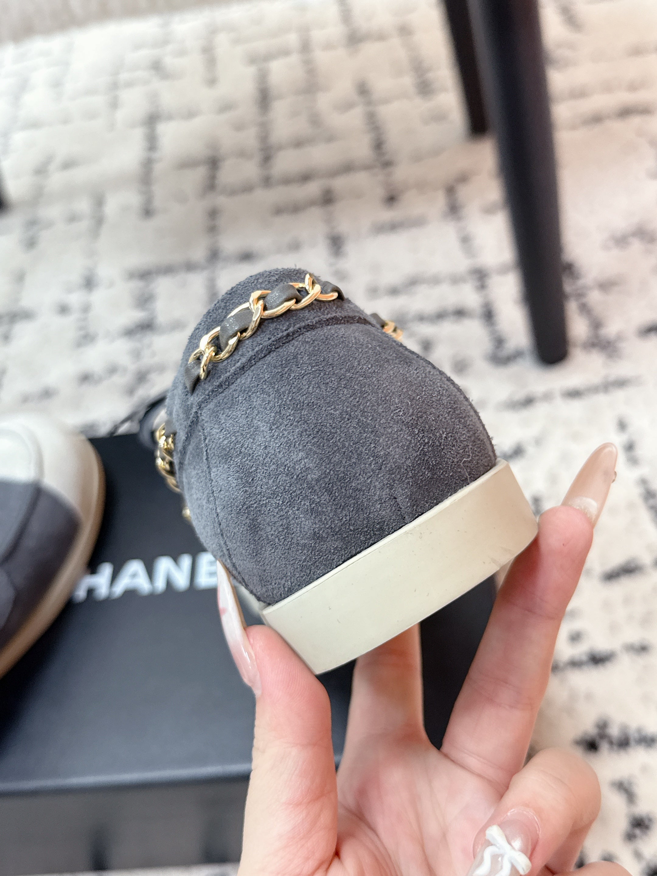 CC Cruise 25/26 Moccasins White Slate Blue Gray Suede
