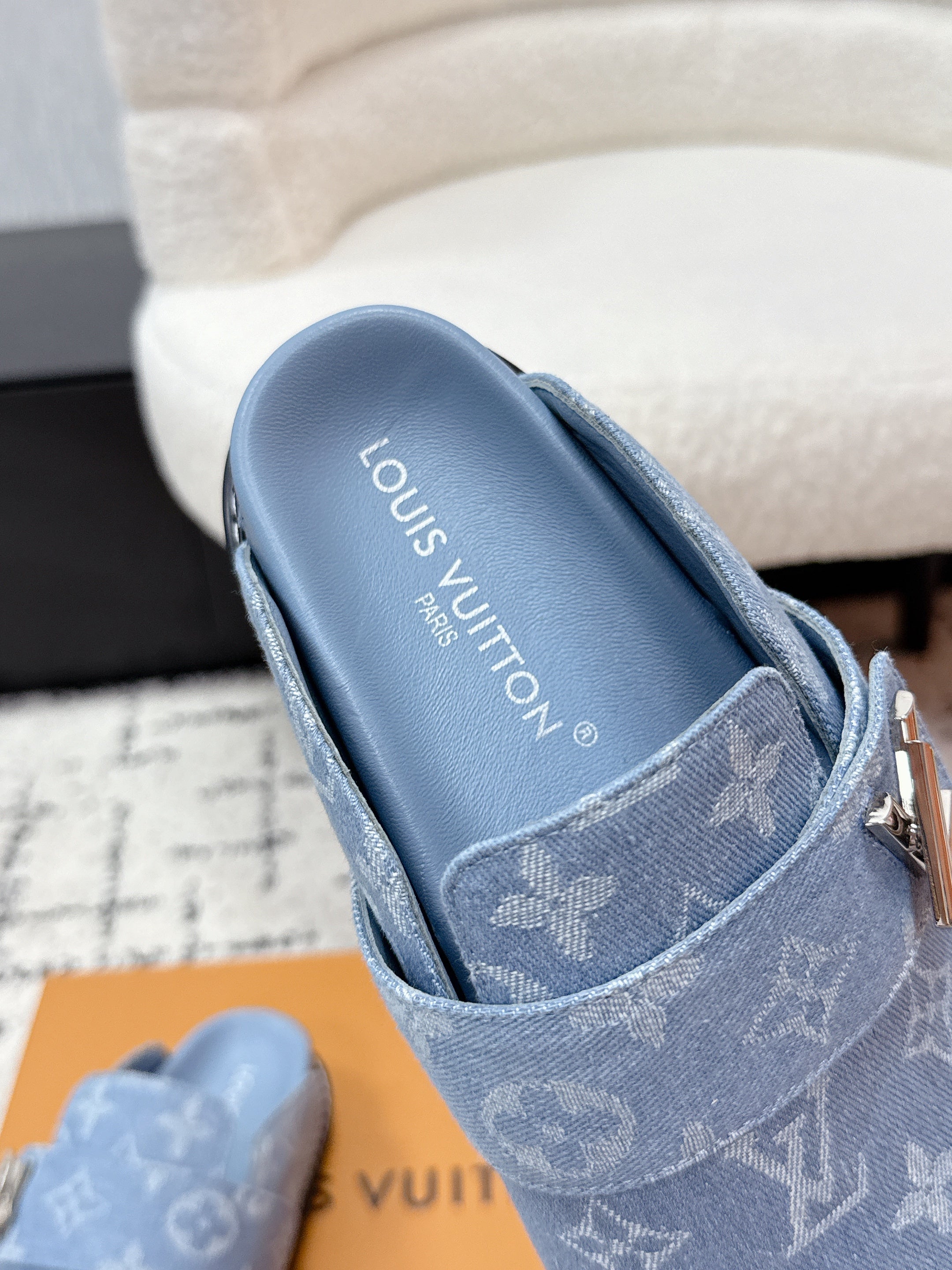 LV Cosy Comfort Mules Light Blue Monogram Denim 616994