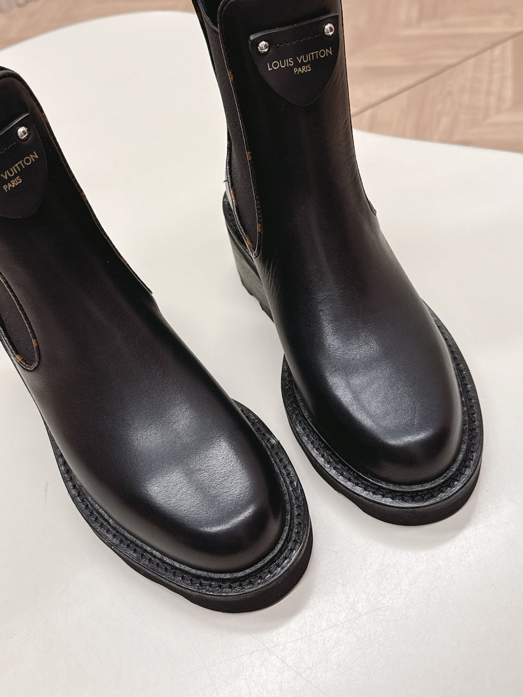 LV 2026 Beaubourg Platform Ankle Boot Black Calfskin 595465