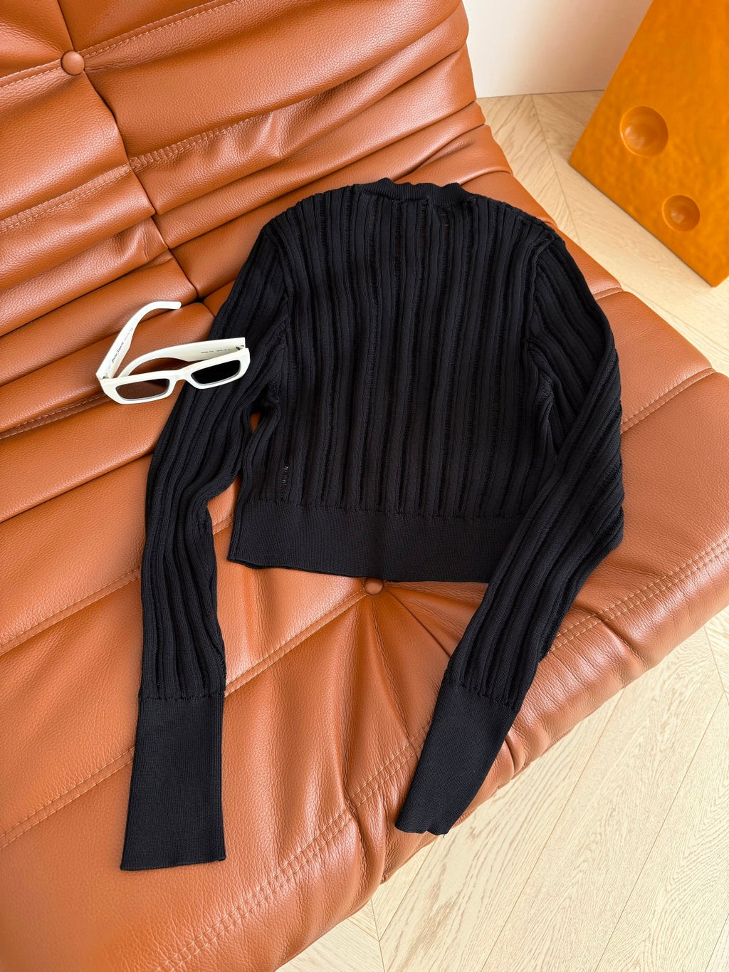 CC 25 Cardigan Black Pink Wool