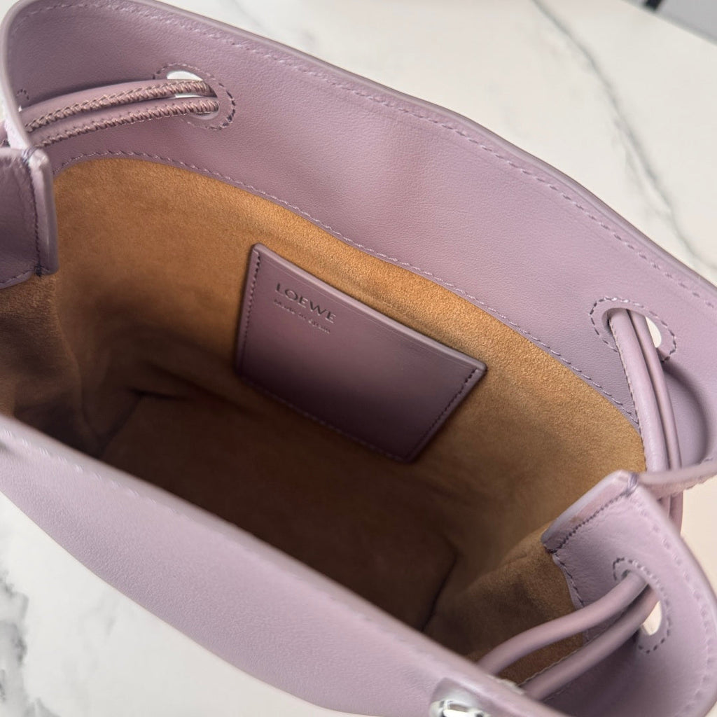 Loewe Small Pebble Hobo Light Pink Smooth Calfskin