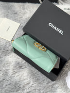CC 19 Quilted Zipper Coin Purse Mint Green Gold-Tone Sheepskin 242804