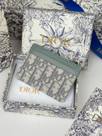 CD 30 Montaigne Freesia Card Holder 10cm Grayish Jacquard
