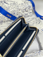 CD 30 Montaigne Voyageur Slim 19.5cm Blue Jacquard 258610