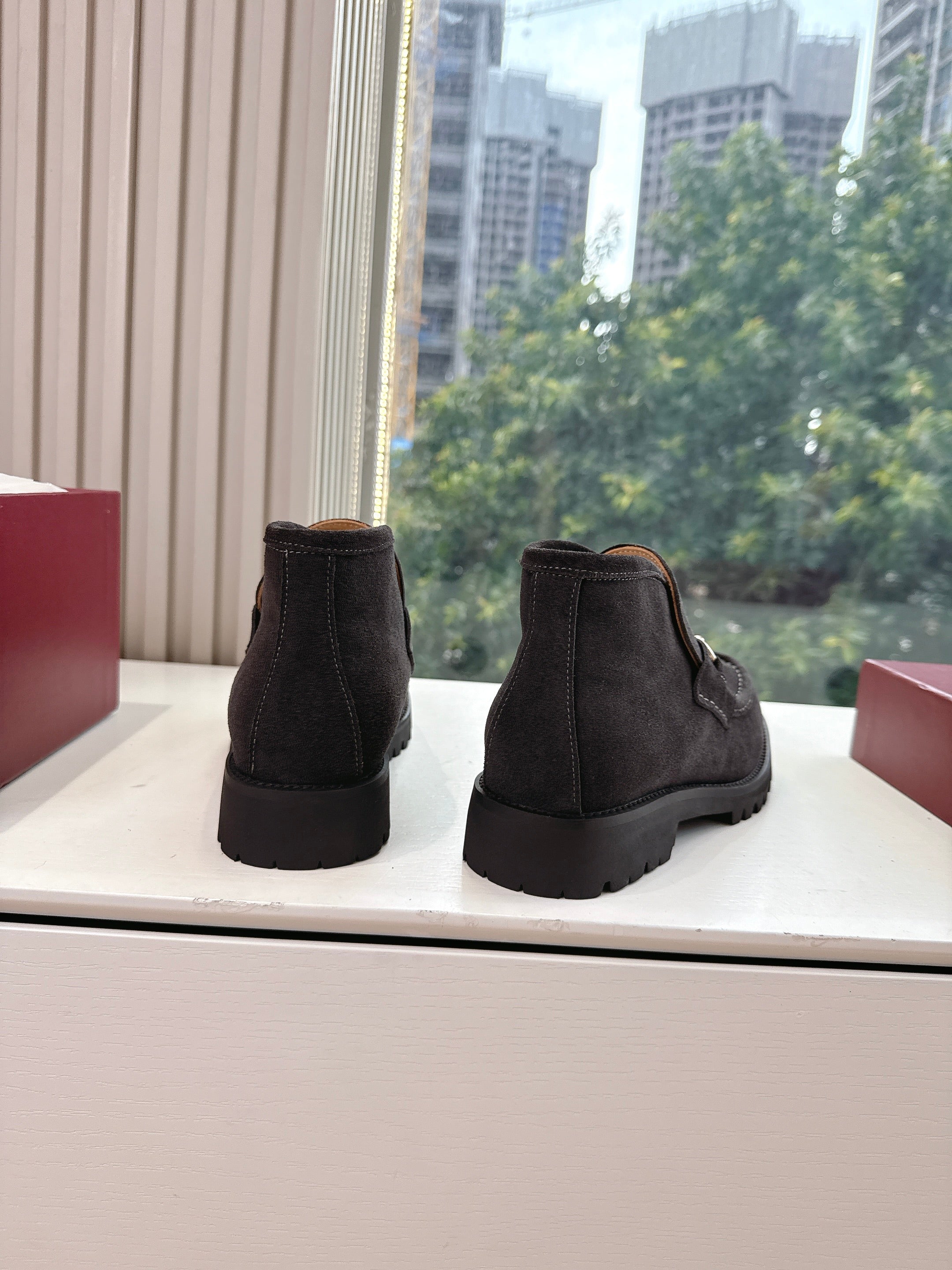 GG Men's Ankle Boot With Horsebit Variation Dark Brown Suede 506837