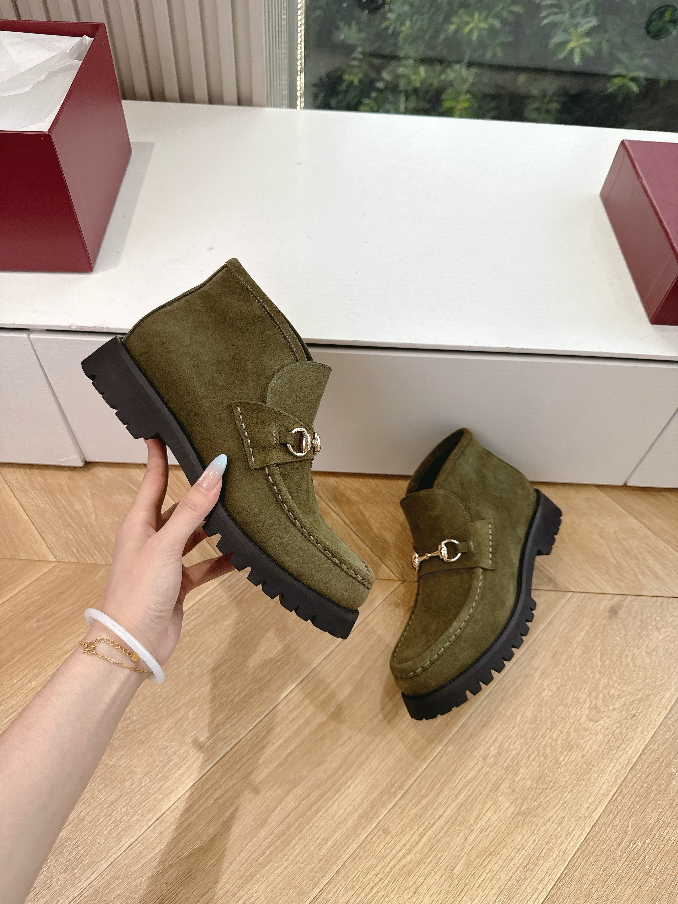 GG Men's Ankle Boot With Horsebit Variation Dark Green Suede 506838