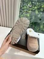 UGG Australian Shepherd Theia Warm Taupe Wool Suede 525933