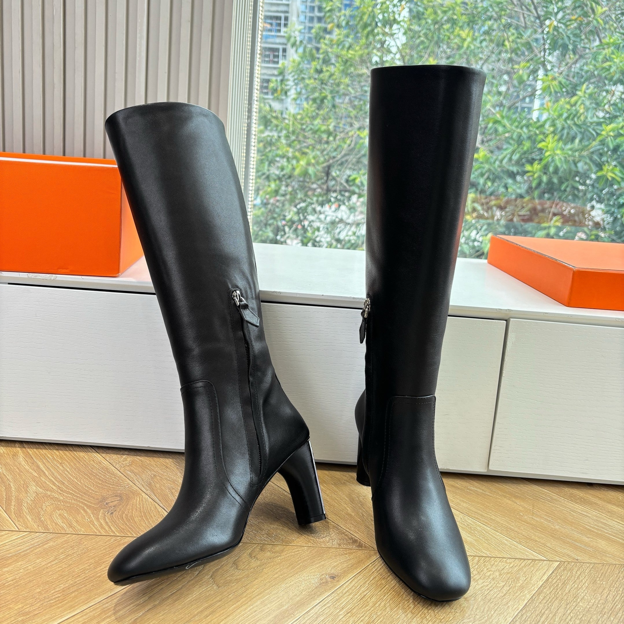 HM Lisa Long Boot 55mm Black Cowhide 548771