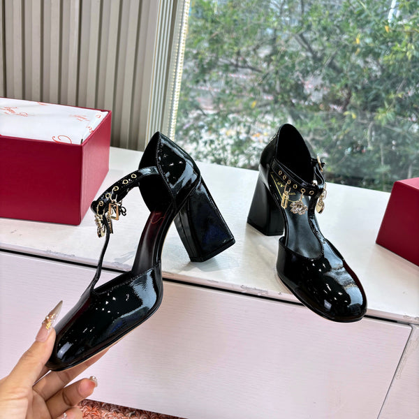 Très Vivier Mary Jane Pumps 8.5 cm Black Patent Leather