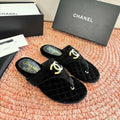 CC 26s Thong Sandals Black Suede Leather 648262