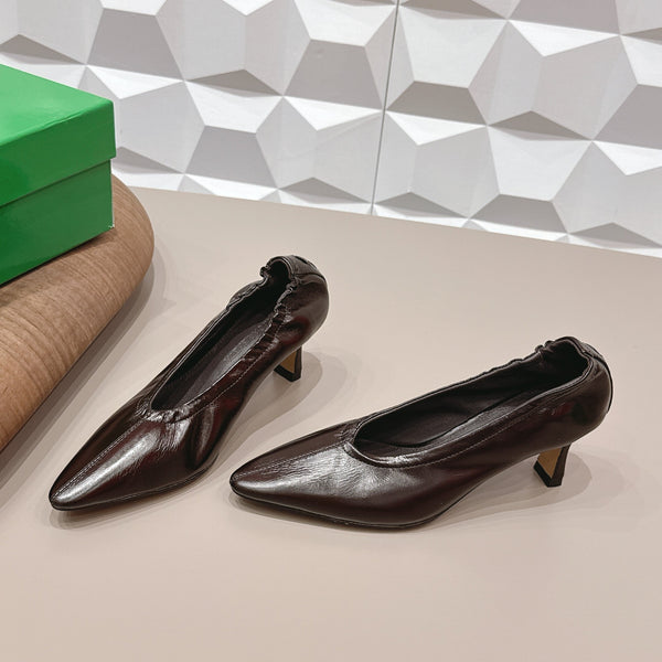 BV Sofia Pump 4cm Chocolate Sheepskin 613300