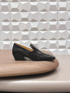 BV Okinawa Intrecciato Loafer 4cm Black Calfskin 613296
