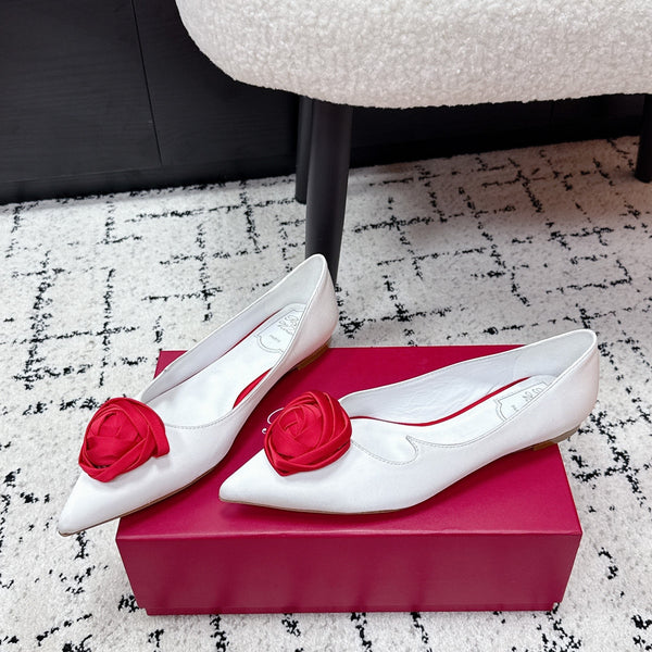 RV Rose Vivier Flower Slingback Flat White Red Satin 617288