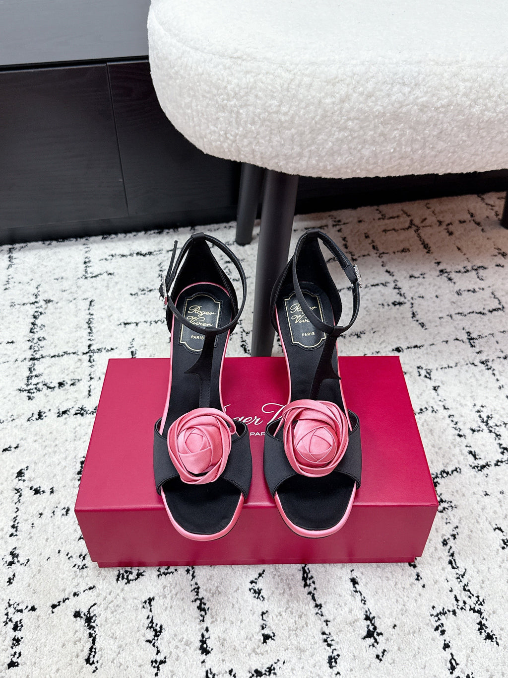 RV Rose Vivier Flower Sandal 10cm Pink Black Satin 617301