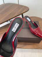 Alaia 26  Pointed-toe Mules 50 Dark Red Patent Leather