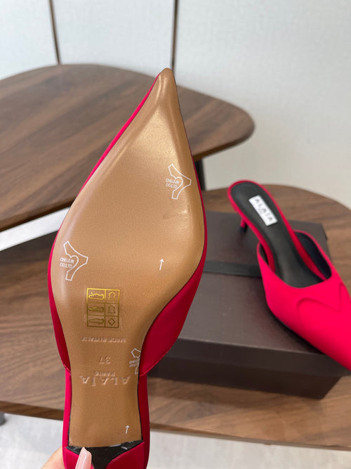 Alaia 26  Pointed-toe Mules 50 Red Sheepskin 624910