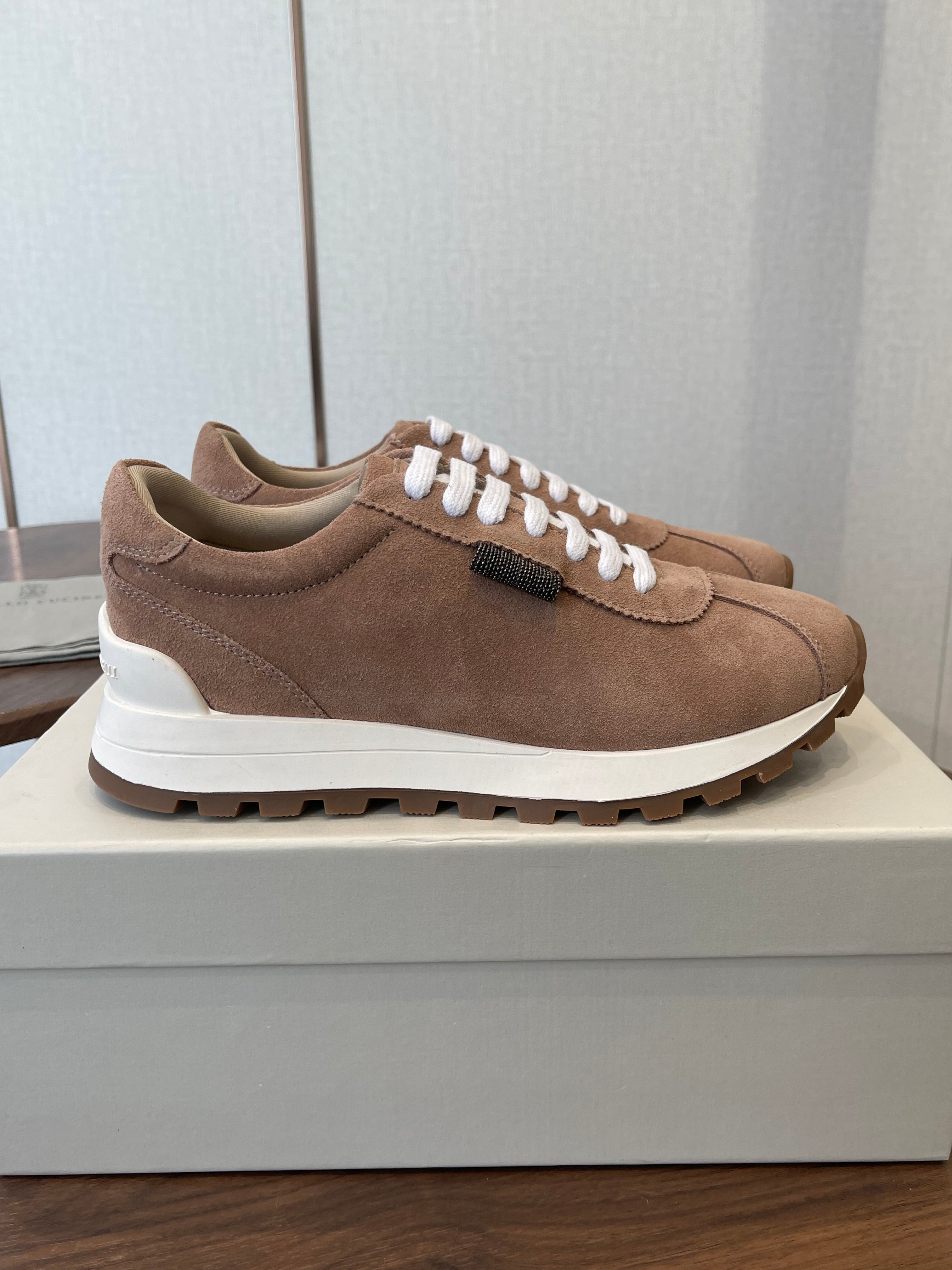 Brunello Runners With Shiny Tab Brown Suede 624495