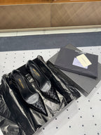 NORMA PUMPS IN BLACK CROCODILE PATTERN SHEEPSKIN