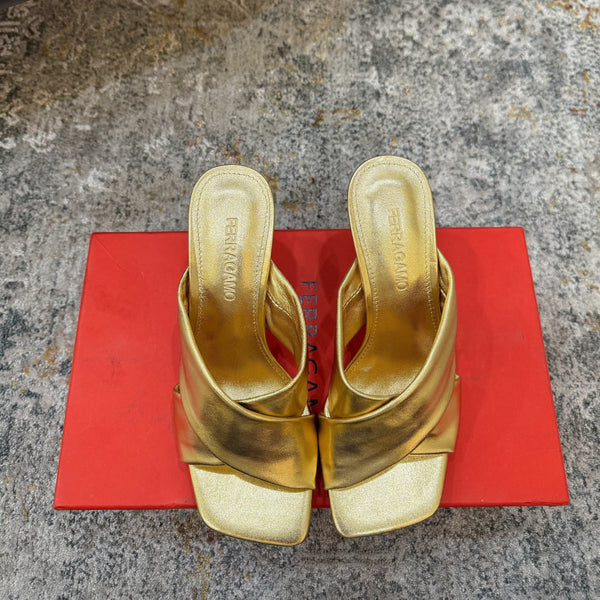Ferragamo Gancini-Heel Padded Sandals 9cm Gold Cowhide 694848