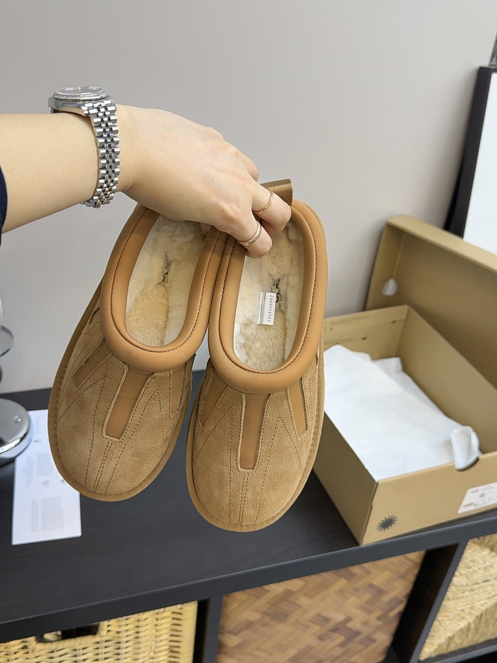 UGG Tazz Sunwave Slippers Brown Suede