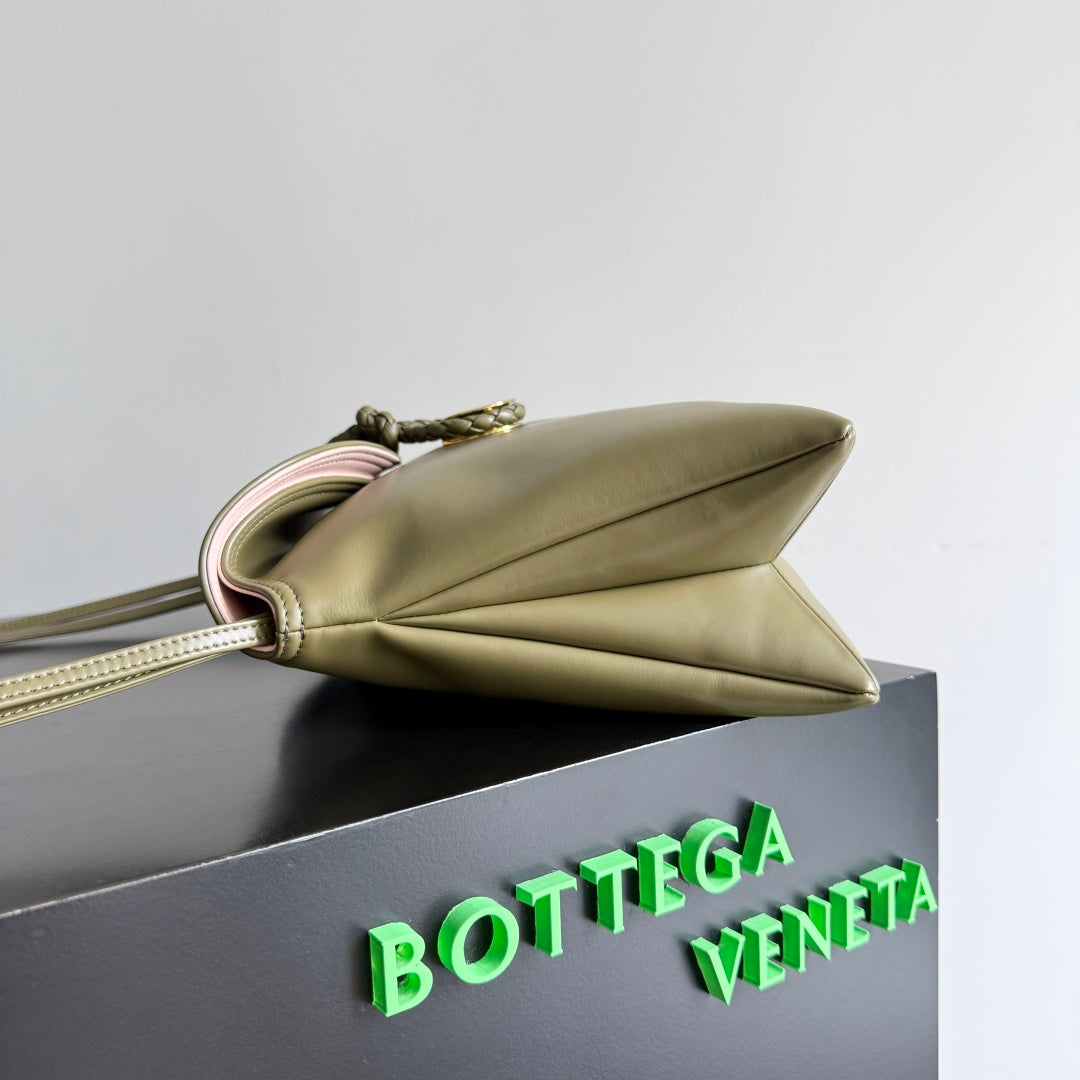 BV Liberta Crossbody Bag Buckle 30cm Olive Green Cowhide