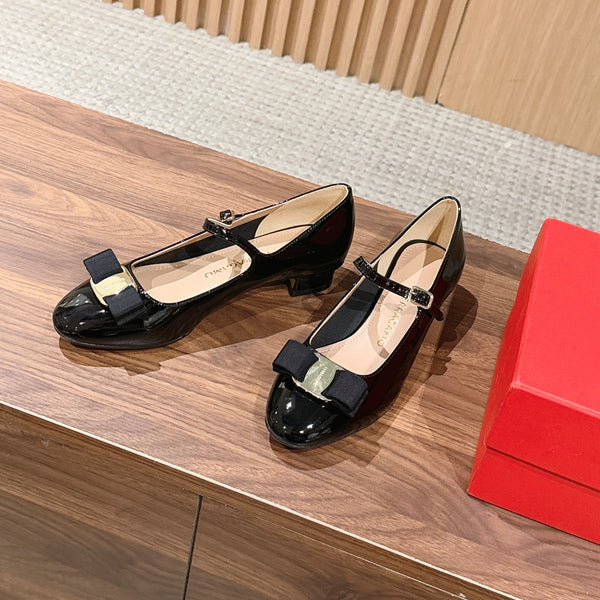 Ferragamo Vara Bow Mary Jane 3cm Black Patent Leather 693008