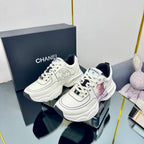 CC Sneaker White with Sticker Cowhide 238627