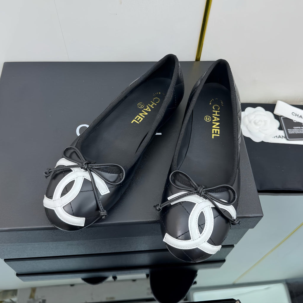 CC 25 Cambon Ballet Flat Black White Quilted Calfskin