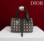 CD Toujours Small Bag 23 Diamond Black Beige Leather 280283