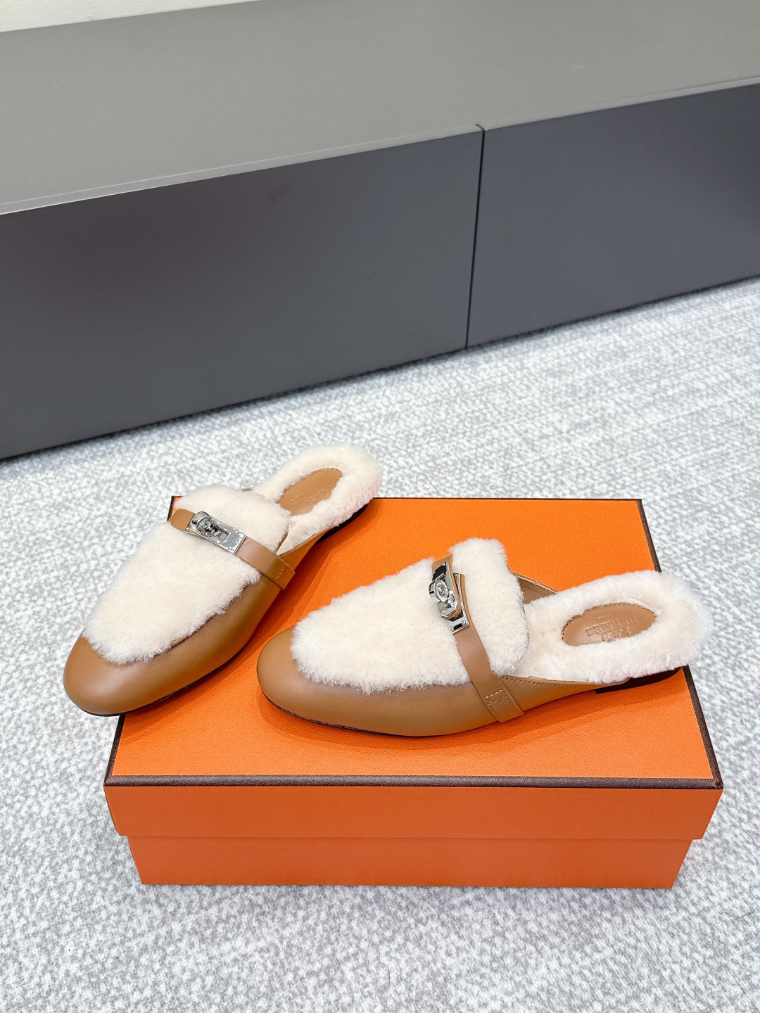 HM 25ss Oz Mule Brown Goatskin And Shearling 461944