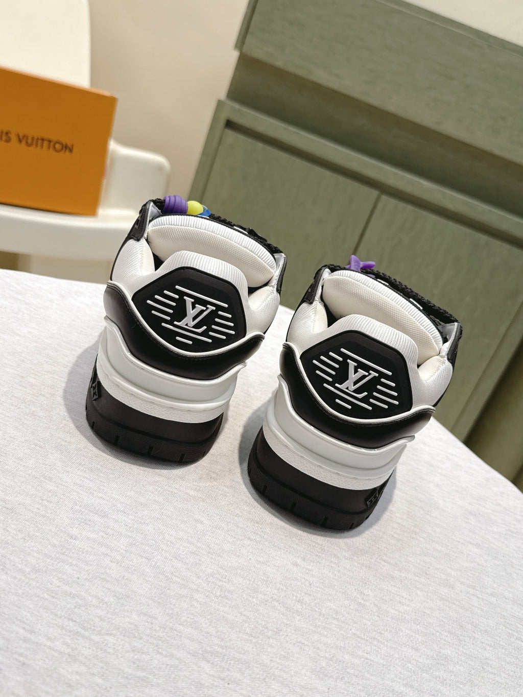 LV Trainer Maxi Sneakers Black Mix White Calfskin Mesh 515195