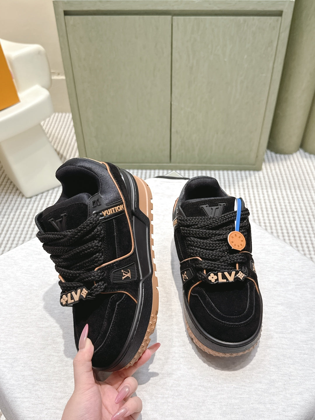 LV Trainer Maxi Sneakers Black Sude Mesh 515196