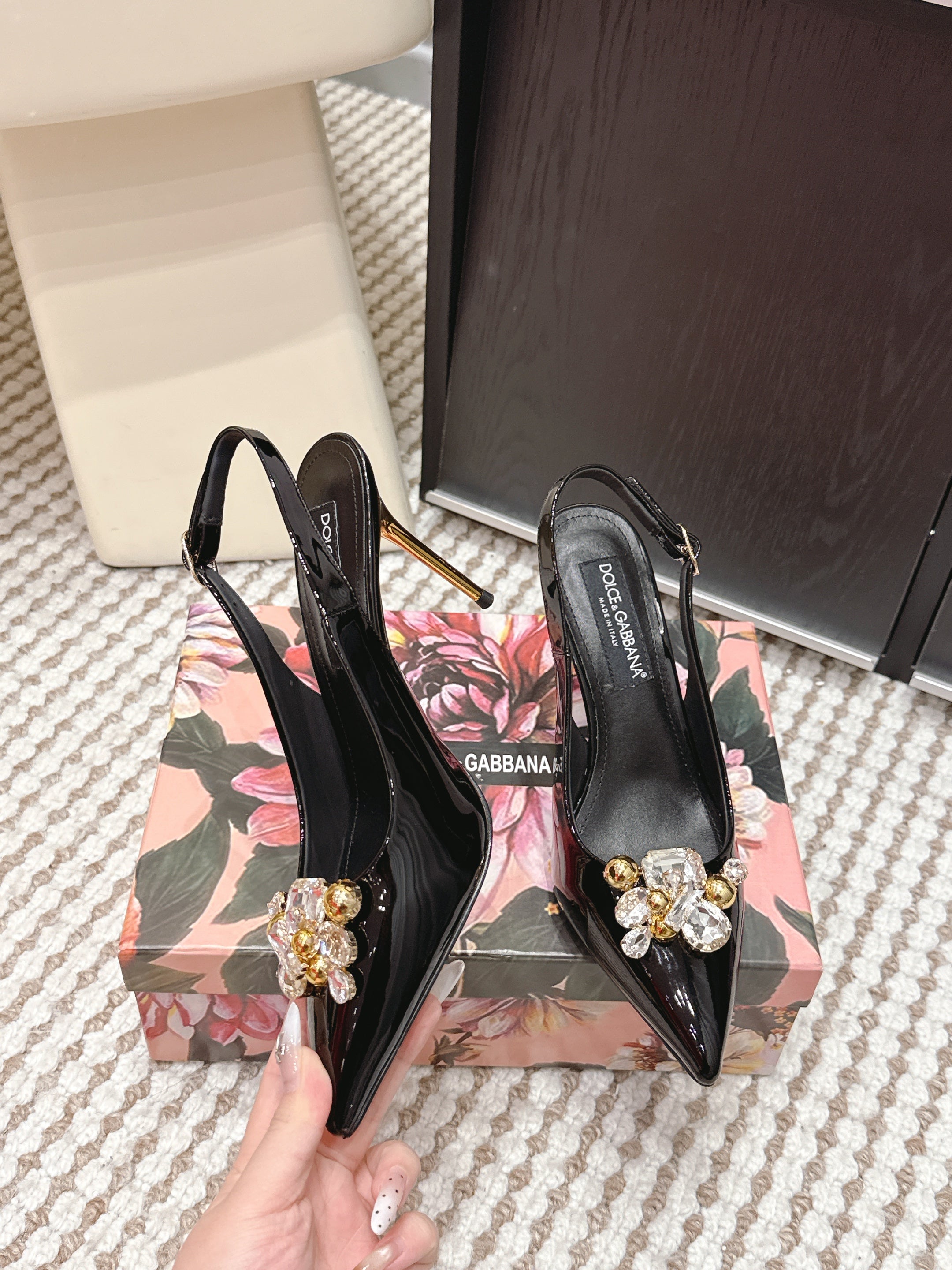 DG Rainbow Slingbacks Black Patent Leather 663071