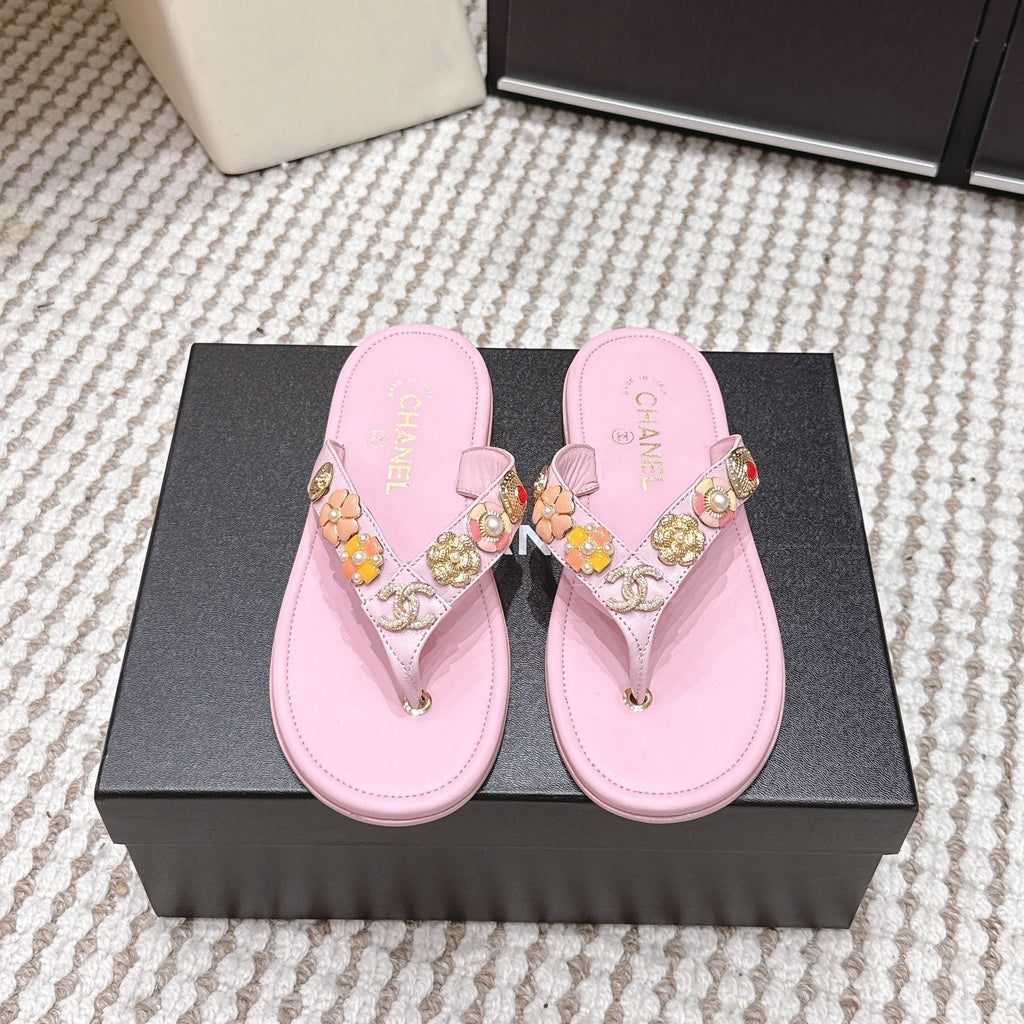 CC 26s Flip-Flop Pink Sheepskin 632362