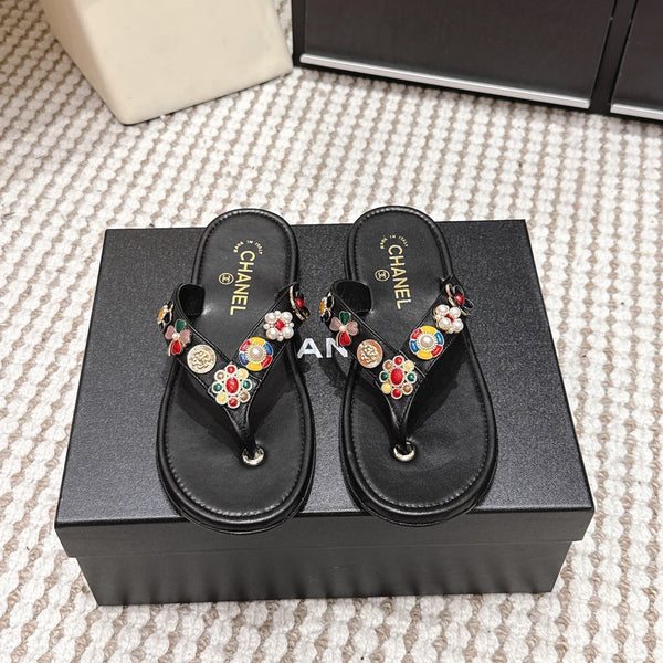 CC 26s Flip-Flop Black Sheepskin 632366
