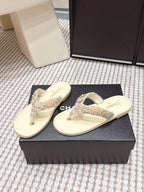 CC 26s Flip-Flop Beige With Multicolor Tweed Sheepskin 632365