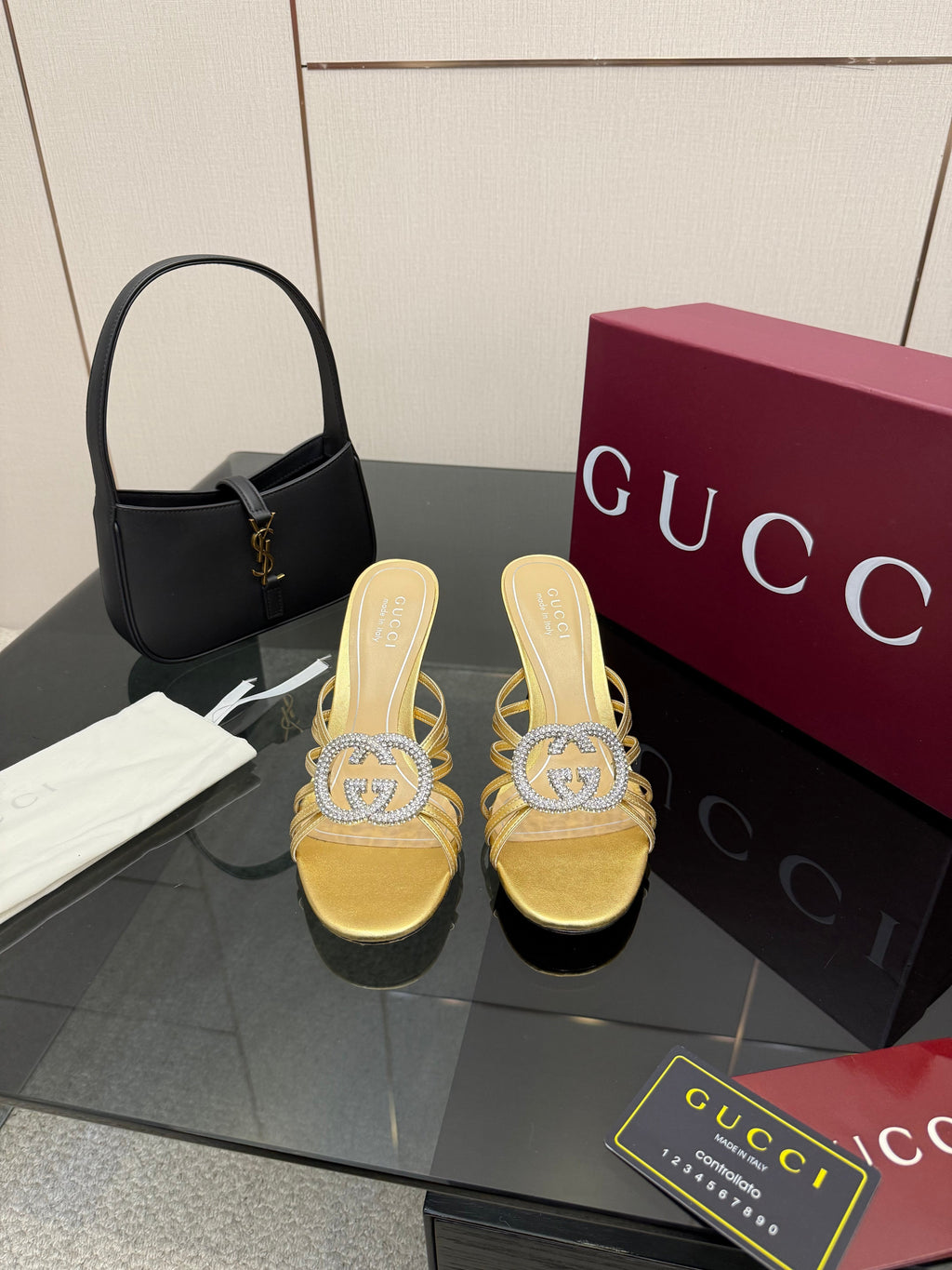 Women's Slide 85mm With Crystal Interlocking G Gold Leather