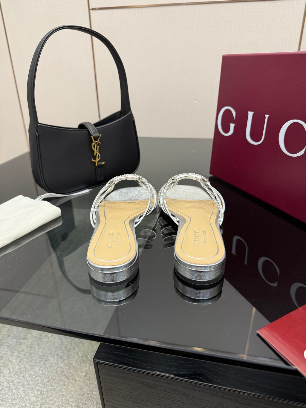 Women's Slide 25mm With Crystal Interlocking G Sliver Metalic Leather