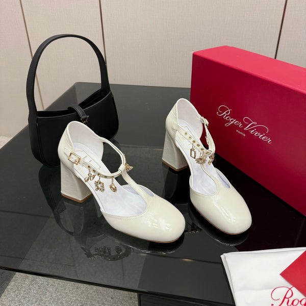 RV 26WF New T-Strap Rhinestone Strap Sandals 7cm White Patent Leather 629893