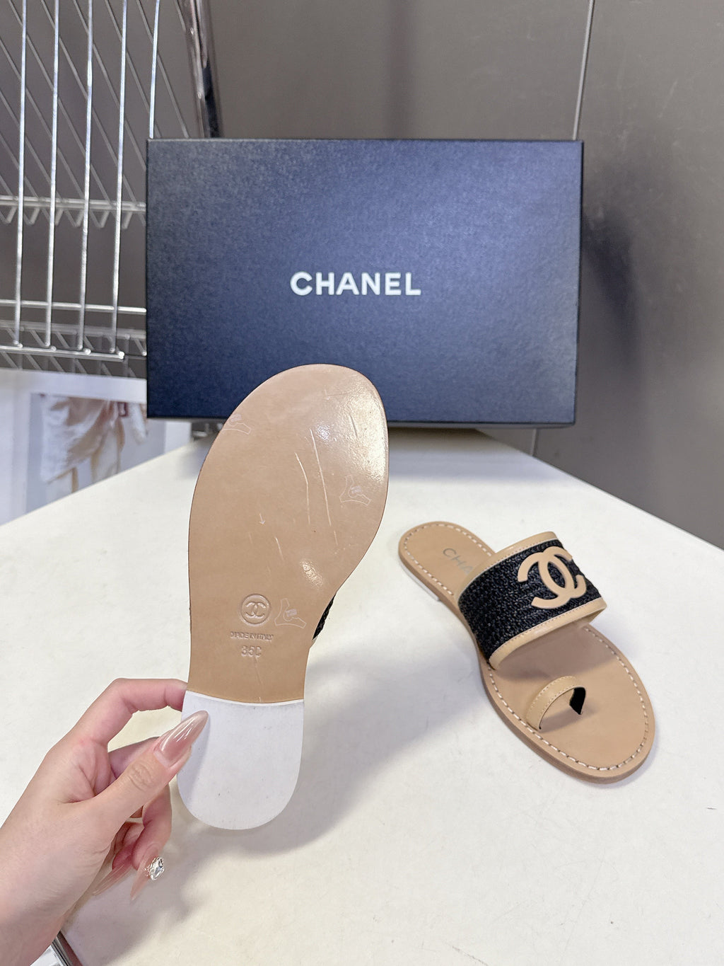 CC Spring Summer 2026 Mules Beige Black Raffia Lambskin 635522