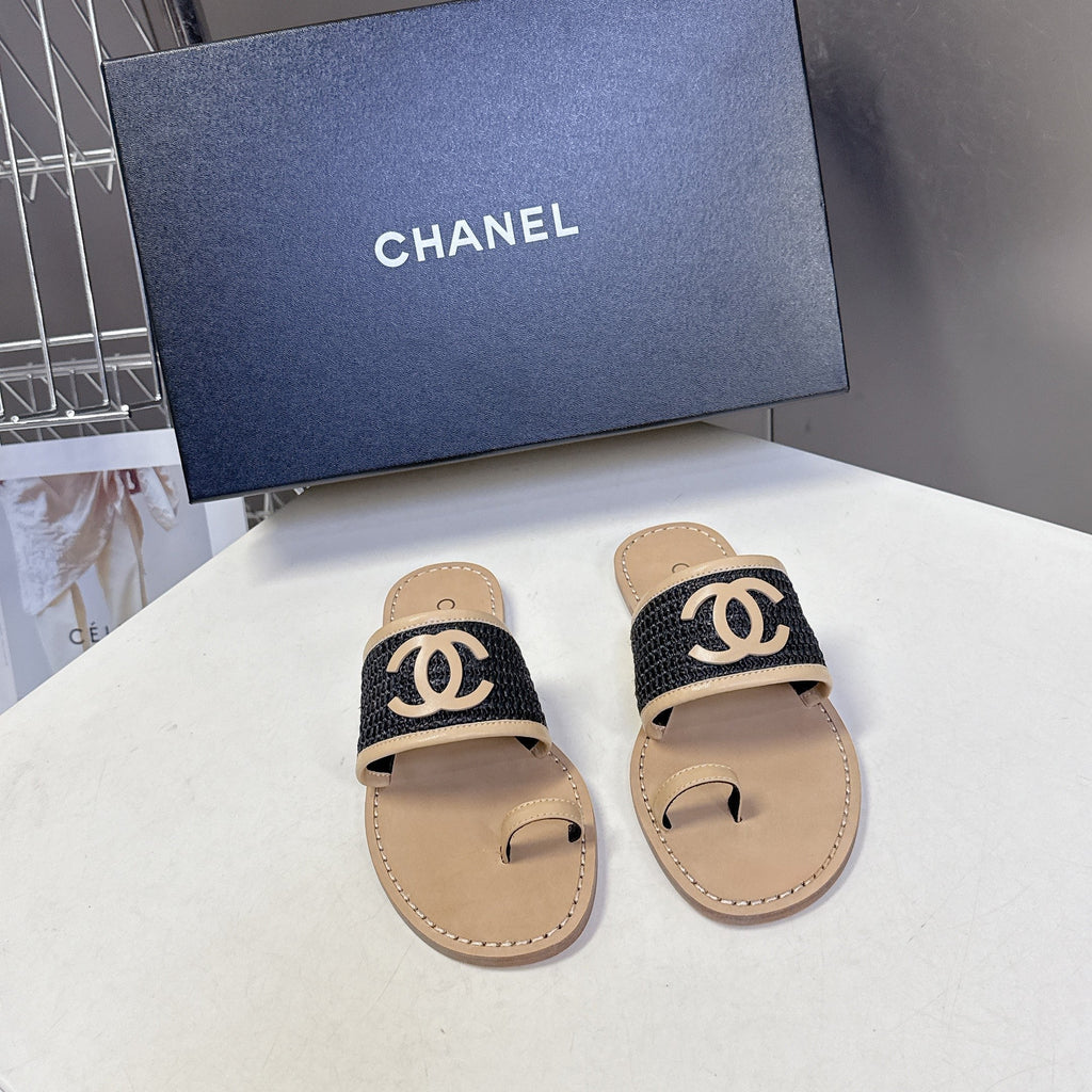CC Spring Summer 2026 Mules Beige Black Raffia Lambskin 635522